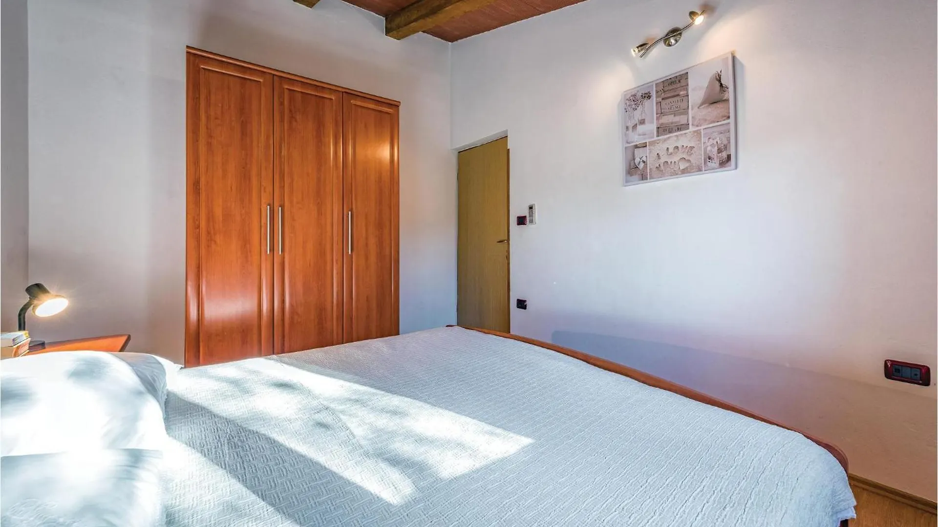 Amazing Home In Rovinj With Outdoor Swimming Pool