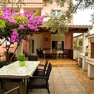 Ulika Apartment