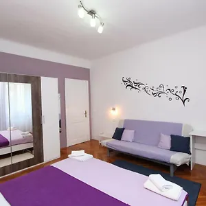 Santin Apartment